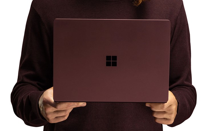 Surface-Laptop-2-5.jpg